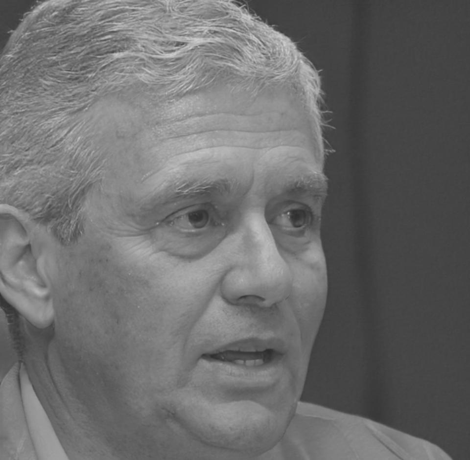 Aditya Wardhana, analis pasar finansial senior